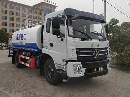 灑水車(chē)